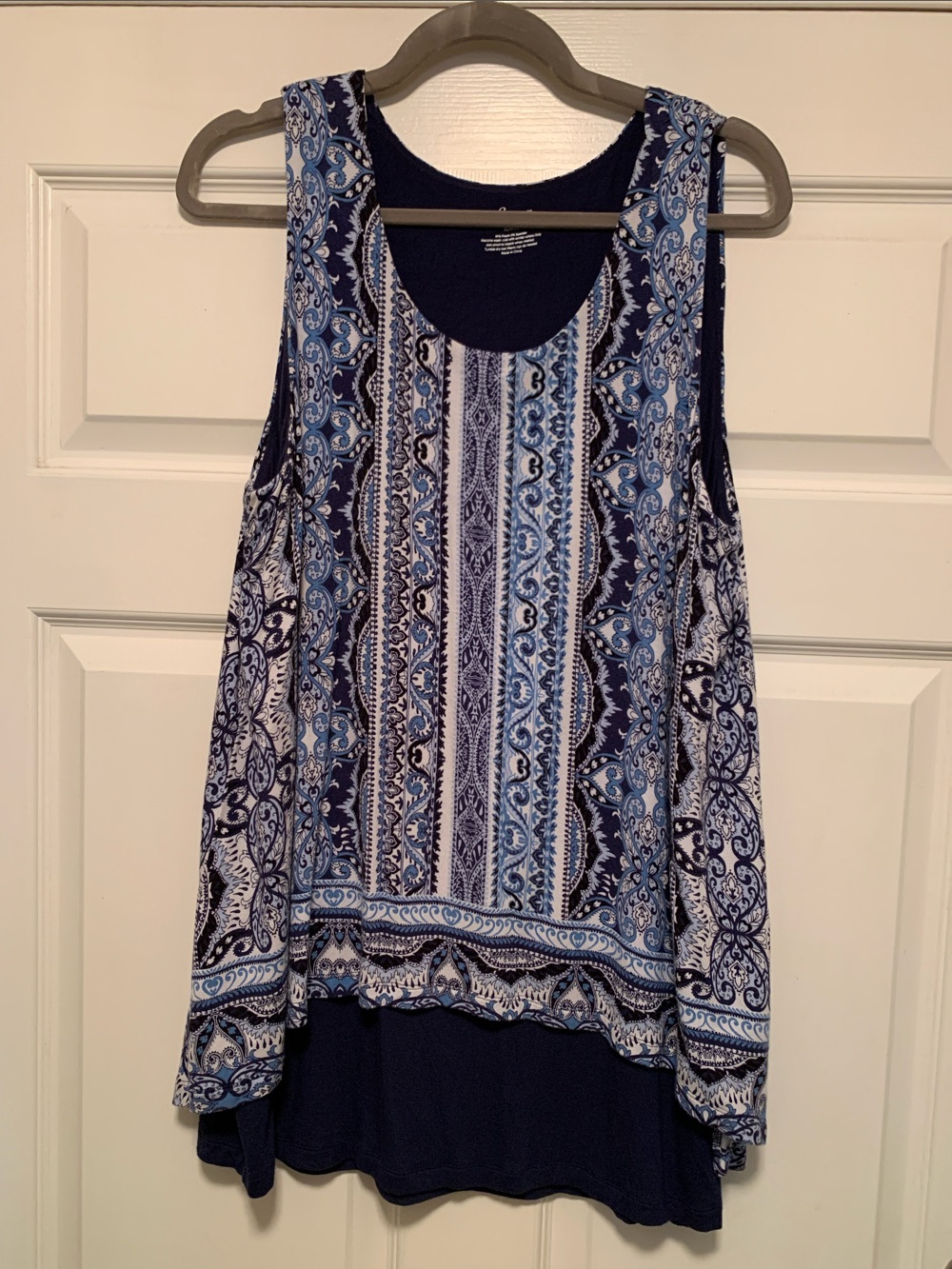 Soma Navy Blue White Paisley-Print Sleeveless Tank